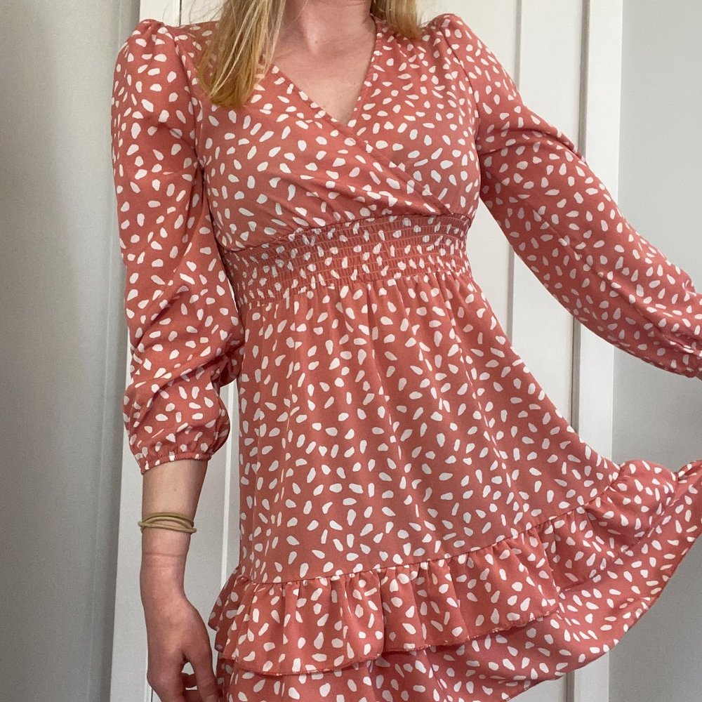 Cute Flowy Short Long-sleeved Pink Dress